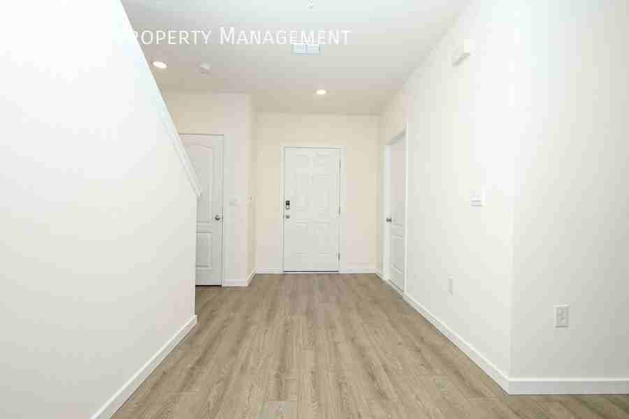 3415 Wye Oak Dr - Photo 3 of 26