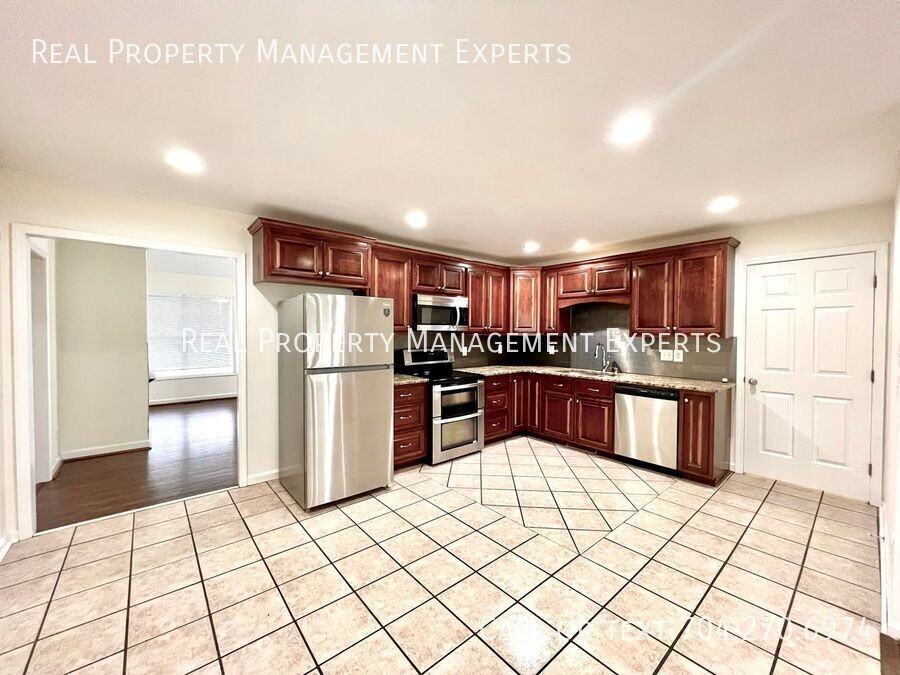 133 Polaris Dr - Photo 2 of 18