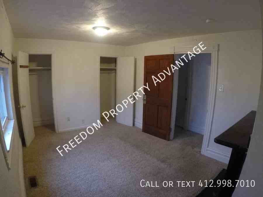 332 Virginia Ave - Photo 6 of 17