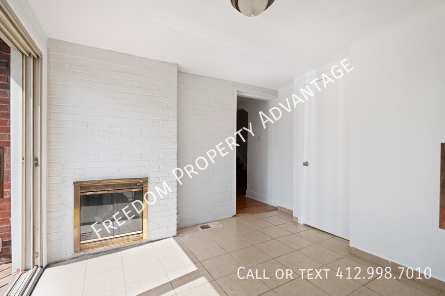 2642 Mount Royal Rd - Photo 3 of 41