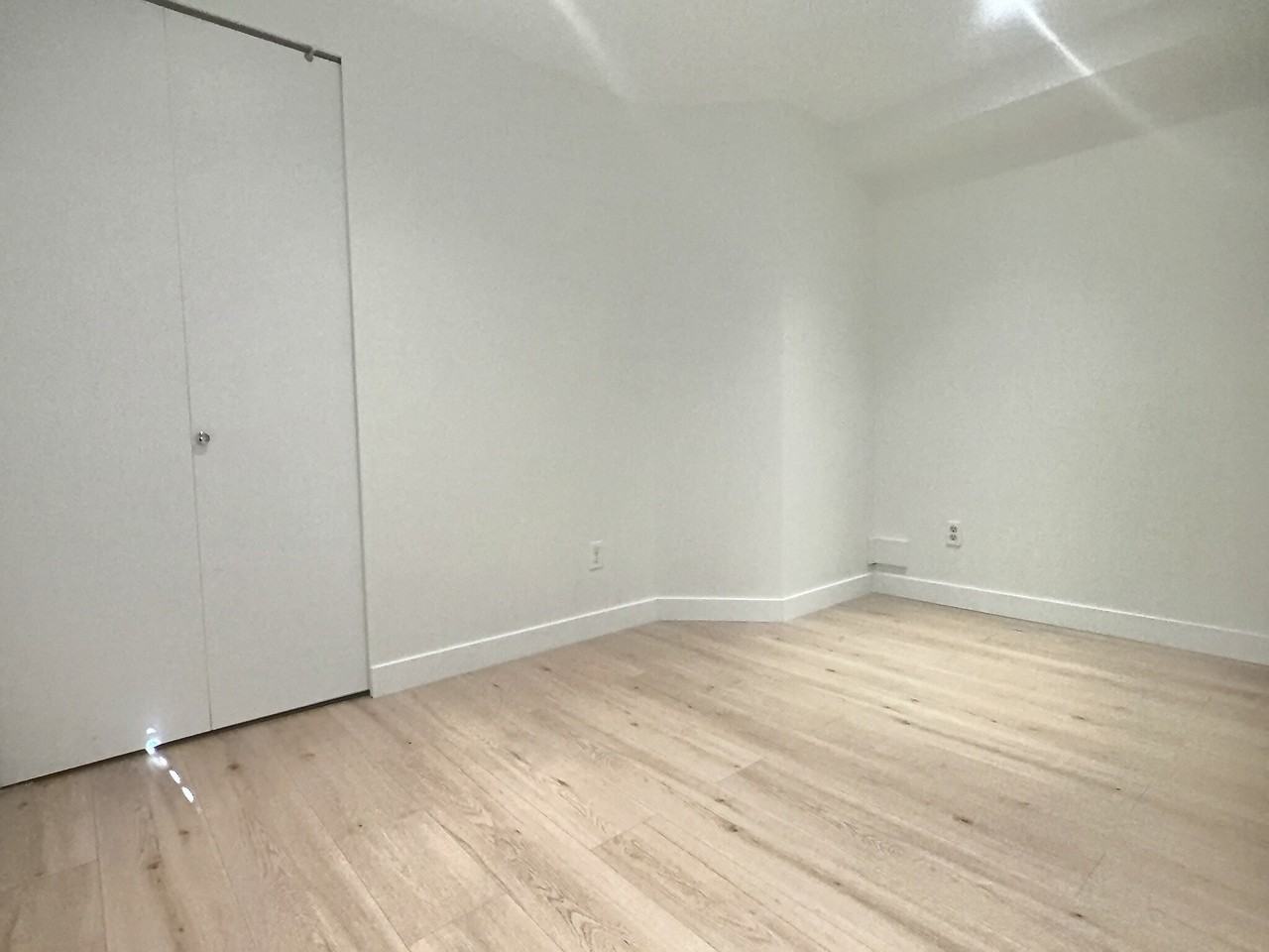 10024 157 St - Photo 7 of 9