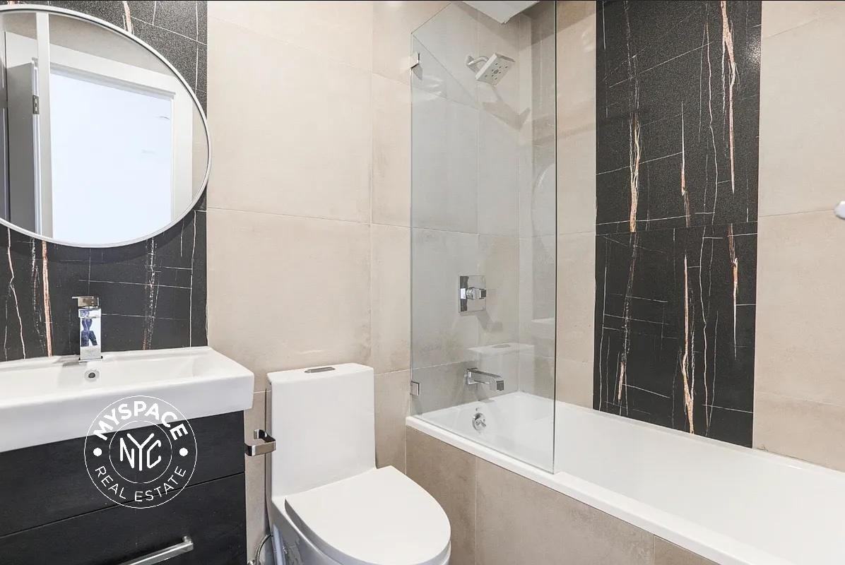 224 Hawthorne St #4A - Photo 4 of 4