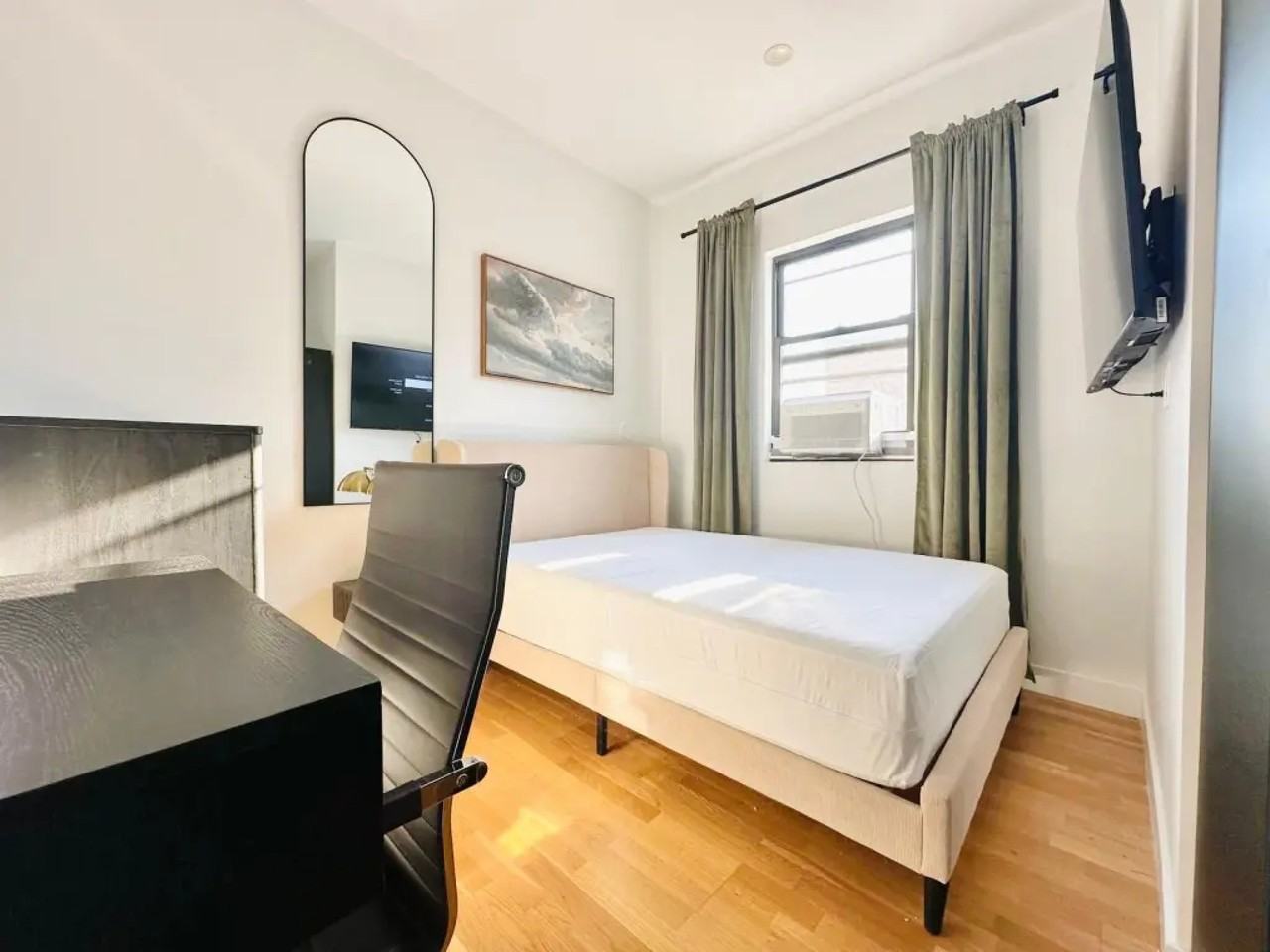 251 DeKalb Avenue #714