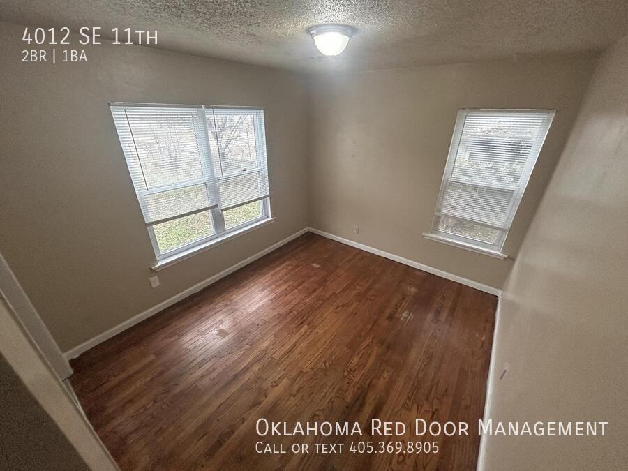 4012 Se 11th St - Photo 4 of 7