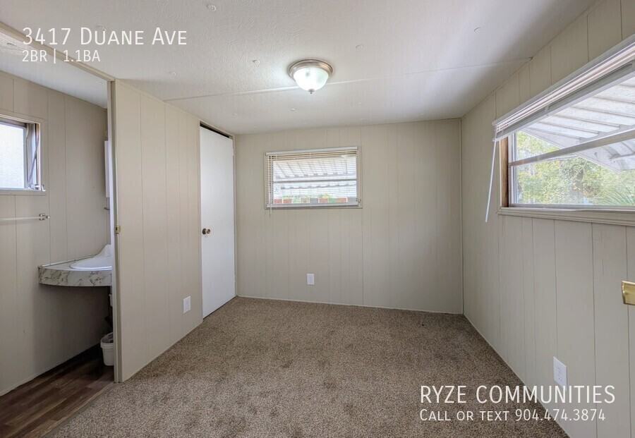 3417 Duane Ave - Photo 6 of 12