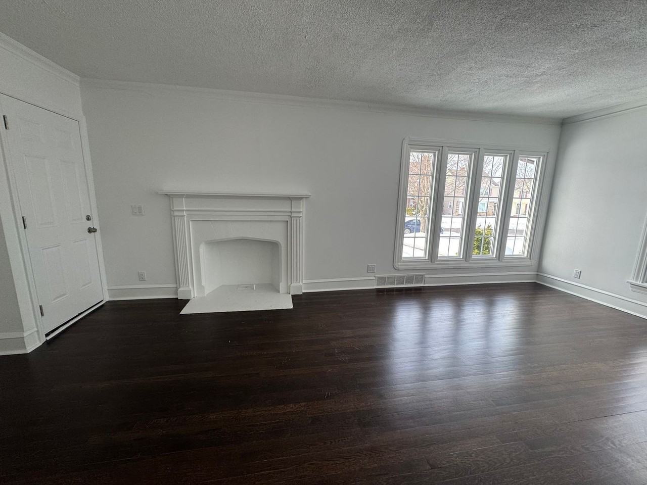 3627 Lindholm Rd Lowr - Photo 6 of 23