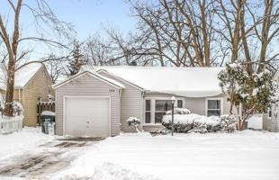 featured image of 1386 Eastwood Ave