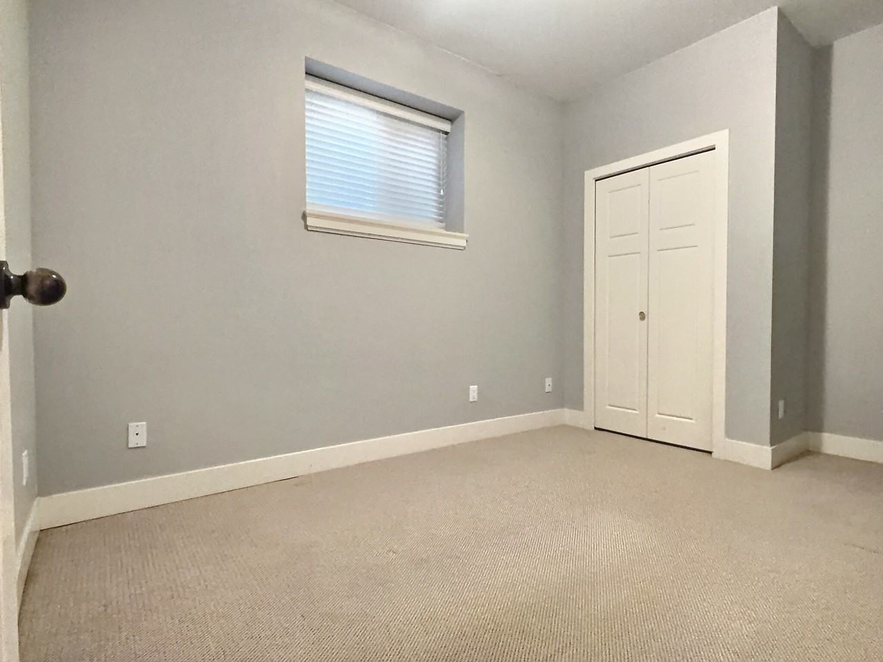 8970 162 St - Photo 5 of 6