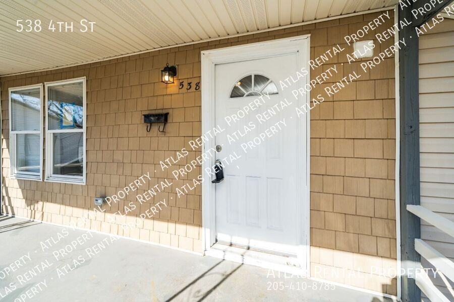 538 4th St - Photo 5 of 18