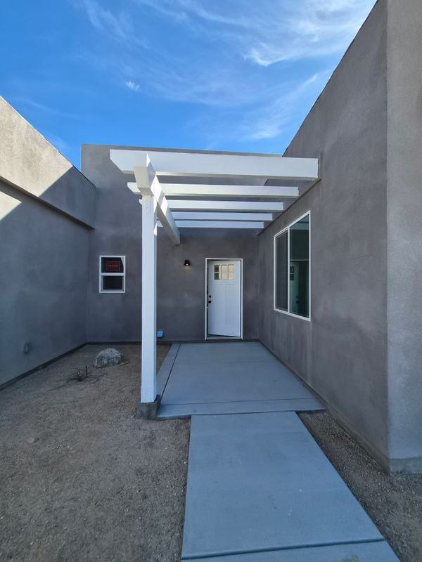 9850 Mesquite Ave - Photo 3 of 19