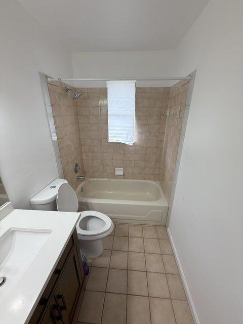 1334 N Mangonia Dr - Photo 7 of 11