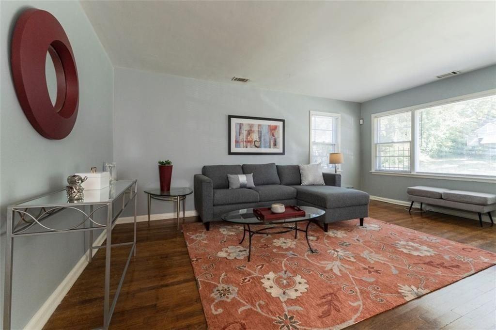 547 Westmeath Dr Sw - Photo 6 of 29