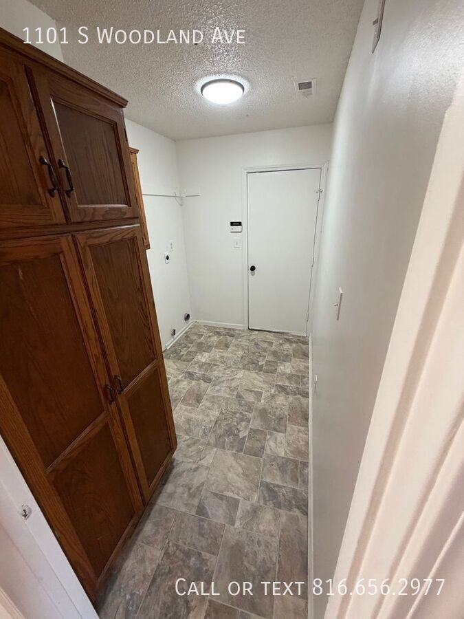 1101 S Woodland Ave - Photo 6 of 17