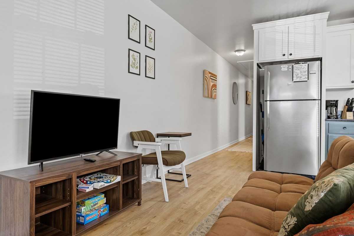 106 Mcmillen St ##B - Photo 7 of 27