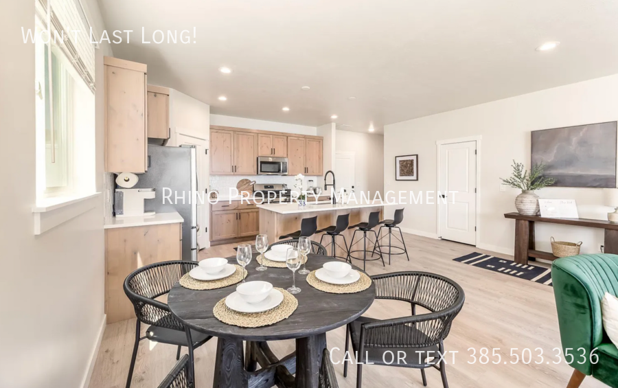 593 S 1020 W - Photo 4 of 20