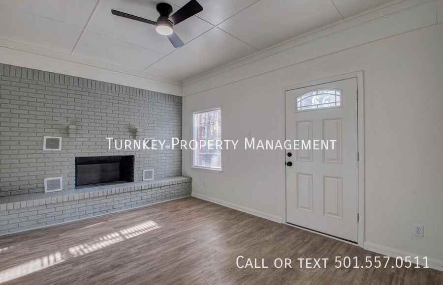 5821 Freeland Dr - Photo 6 of 20