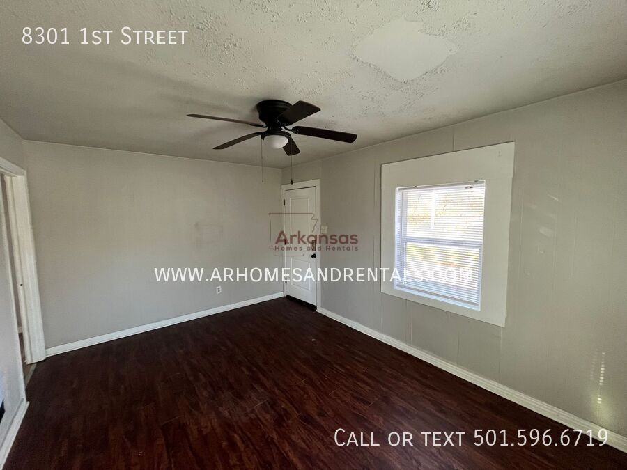 8301 1st St - Photo 2 of 10