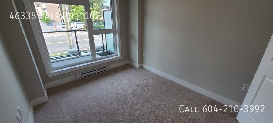 46338 Yale Rd #102 - Photo 4 of 20