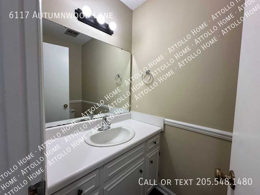 6117 Autumnwood Ln - Photo 3 of 21