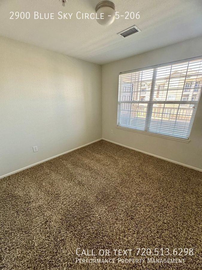 2900 Blue Sky Cir #5-206 - Photo 6 of 8