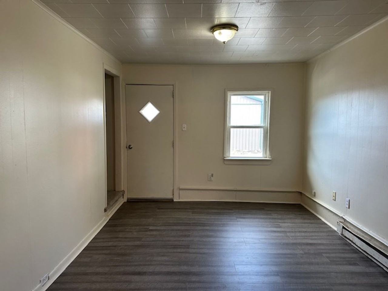 225 Tunnel St #227 - Photo 3 of 13