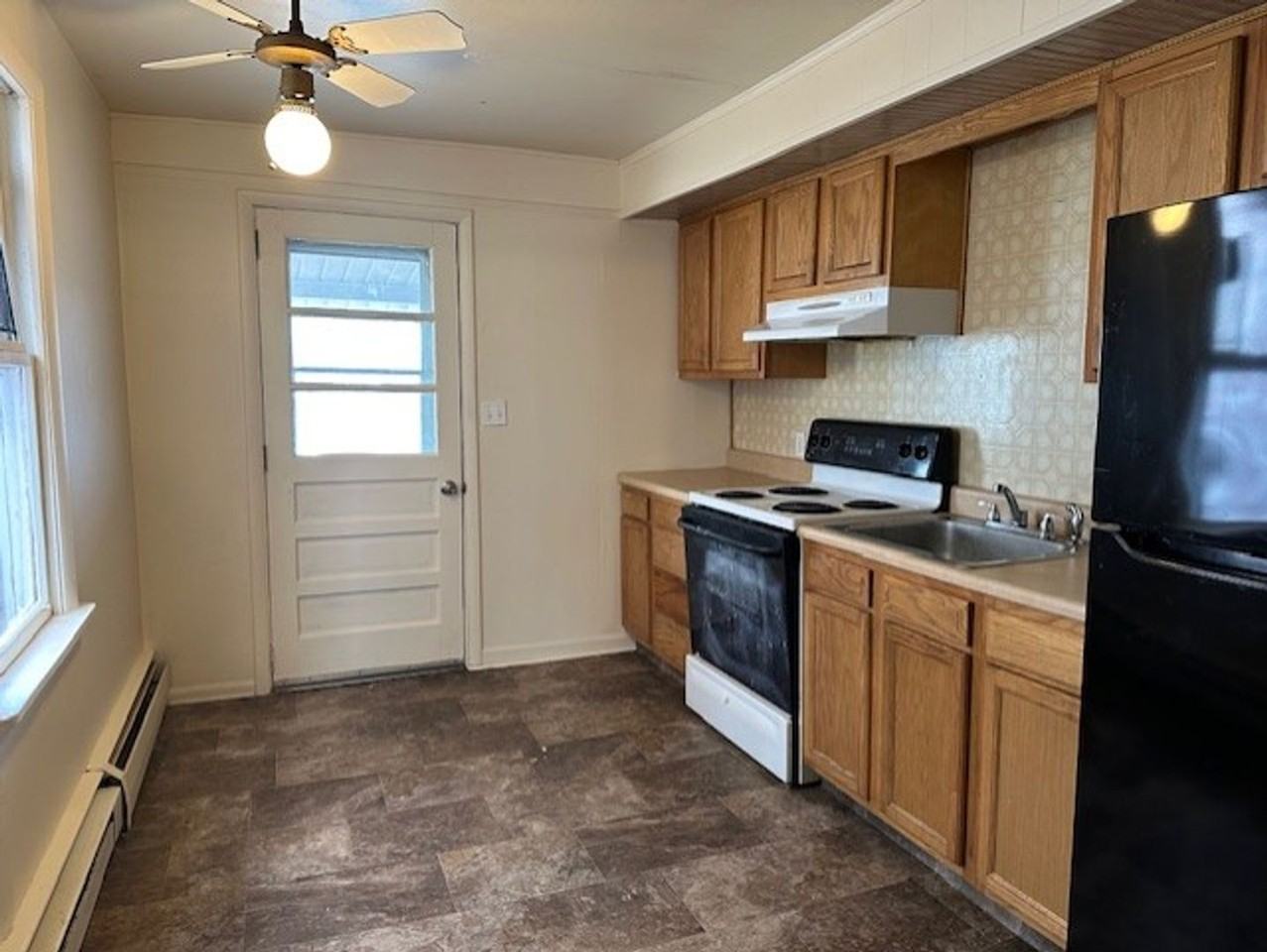 225 Tunnel St #227 - Photo 6 of 13