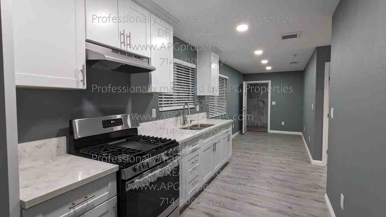 7432 Franklin St #C - Photo 2 of 17