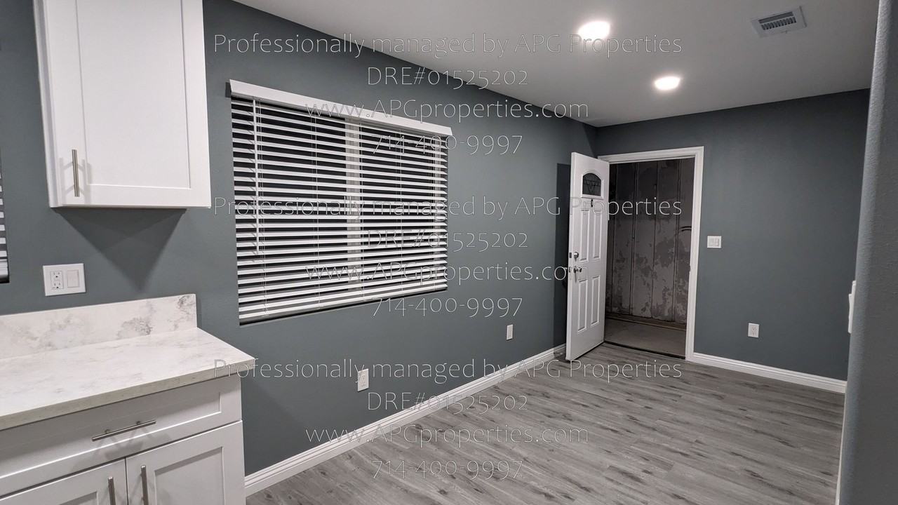 7432 Franklin St #C - Photo 3 of 17