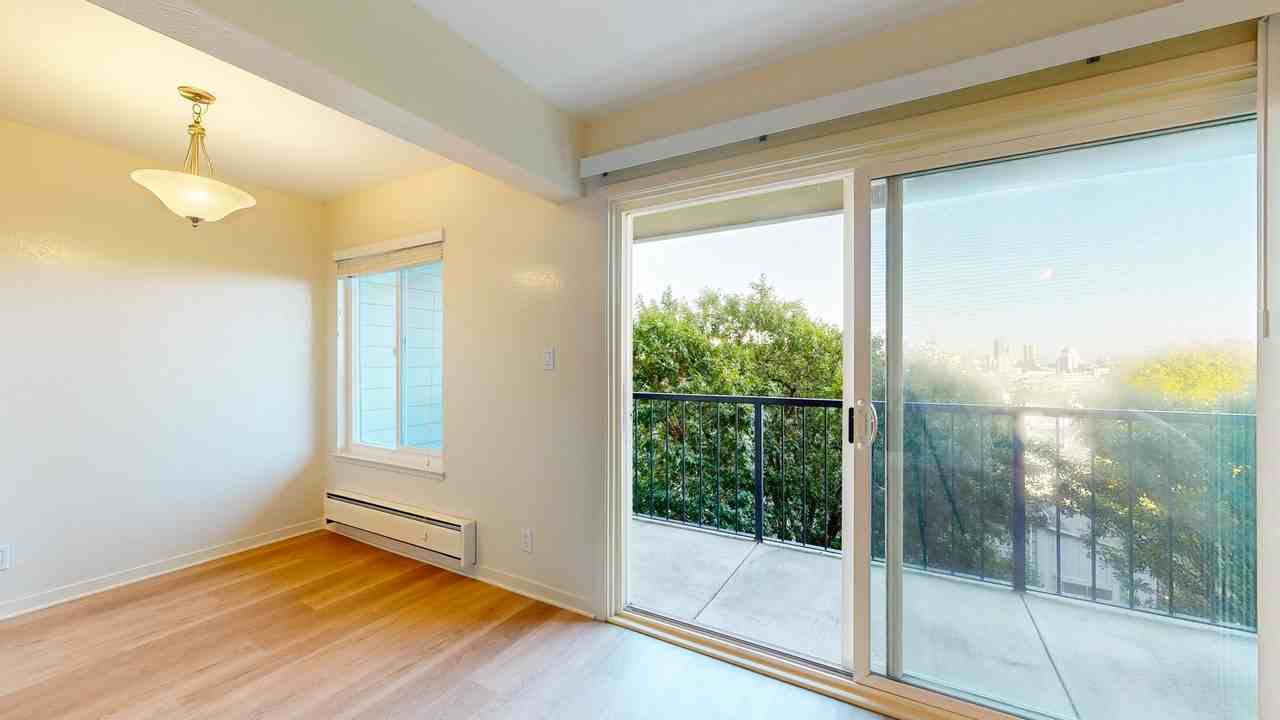 702 Presidio Ave #203 - Photo 4 of 14