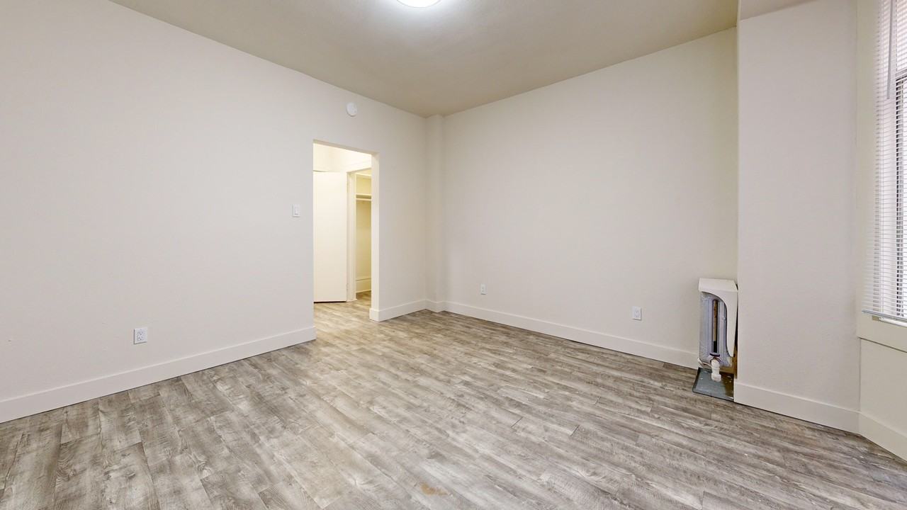 420 Ellis St #206 - Photo 7 of 11