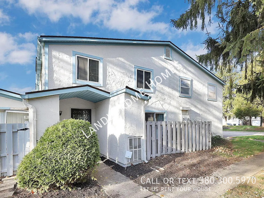 2509 Burgandy Ln #1 - Photo 3 of 22