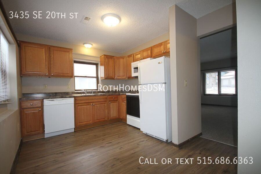 3435 Se 20th St - Photo 2 of 15