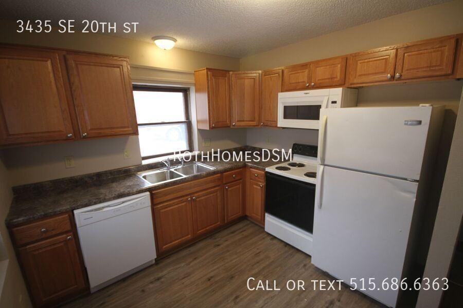 3435 Se 20th St - Photo 3 of 15