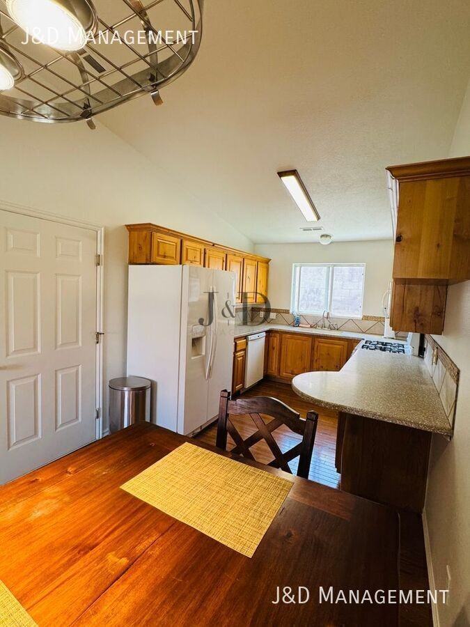 2620 E 610 N #A - Photo 7 of 30