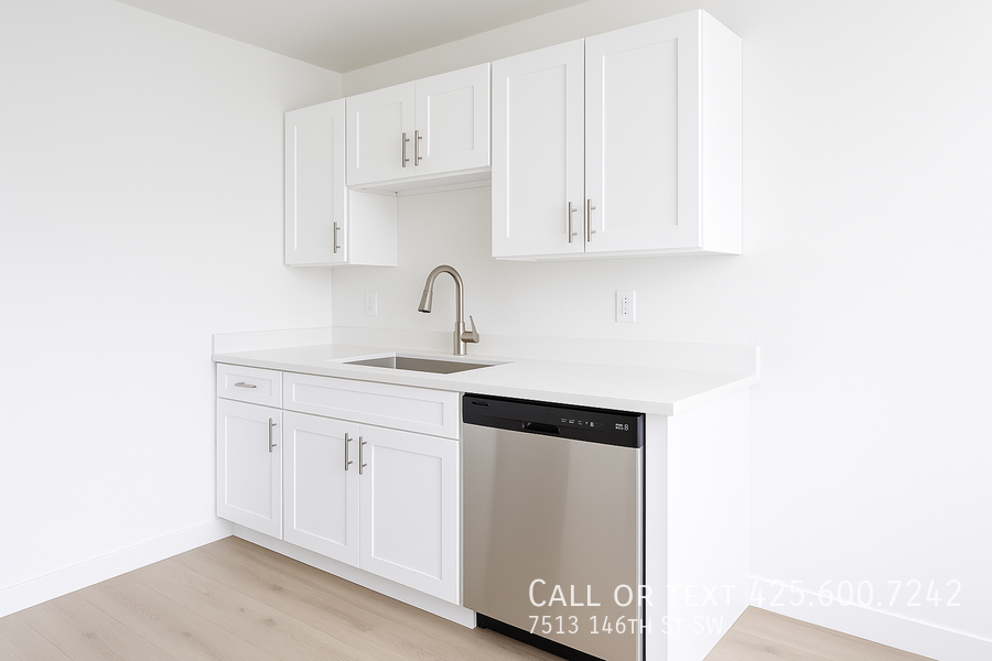 7513 146th St Sw - Photo 2 of 10