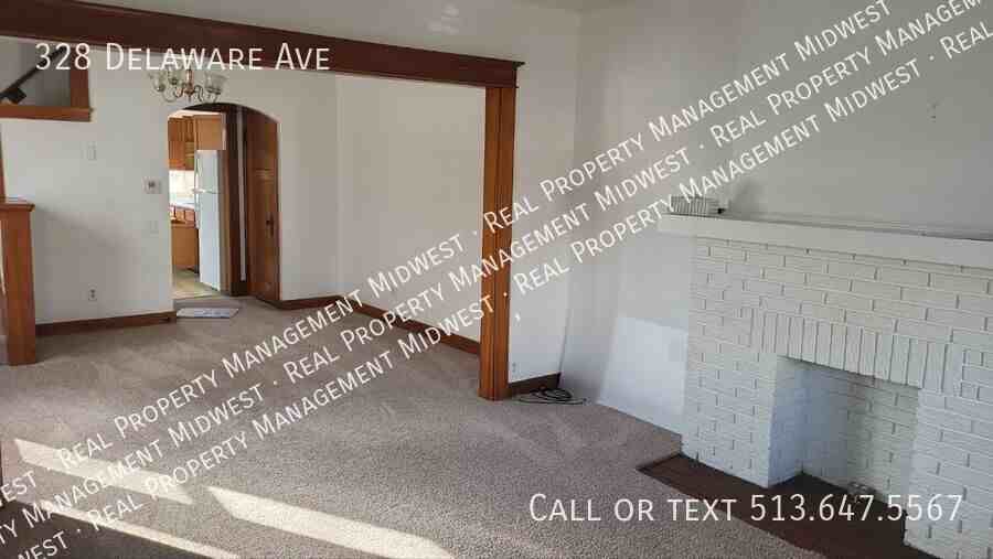 328 Delaware Ave - Photo 2 of 27