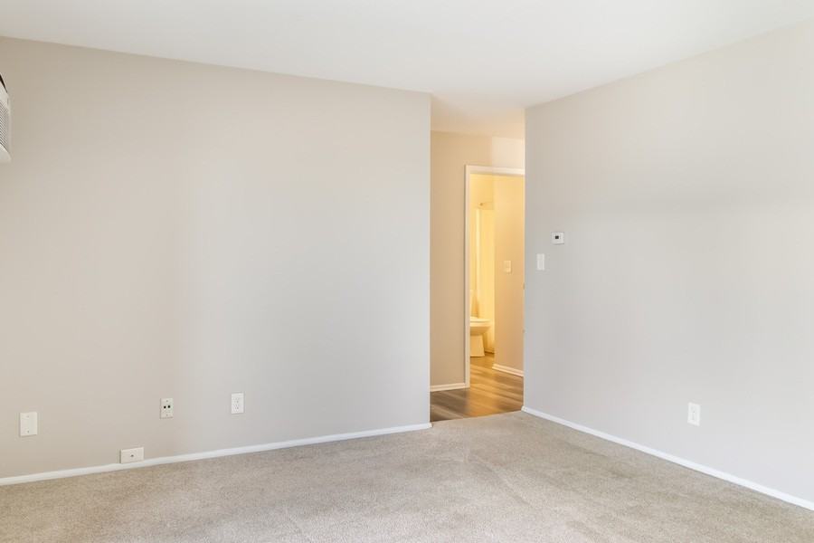 501 Wisconsin Ave #304 - Photo 6 of 12