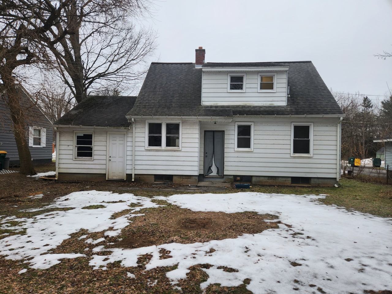 437 Church St #1 - Photo 3 of 37