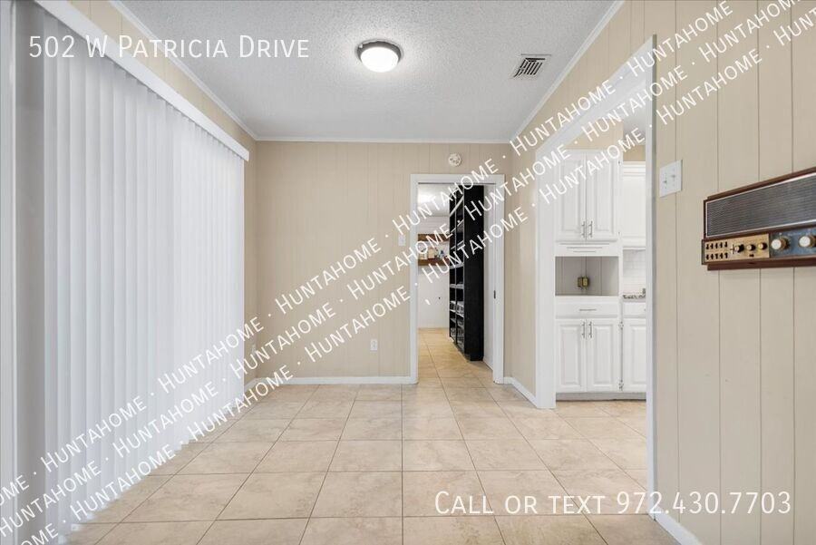 502 W Patricia Dr - Photo 6 of 41