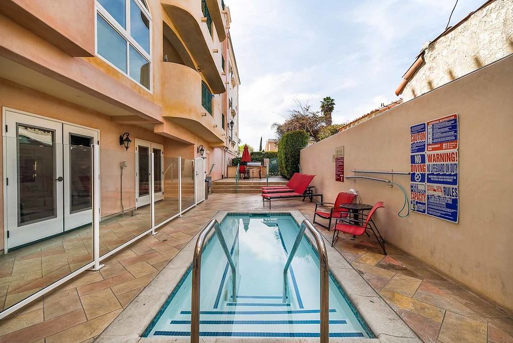 Allegro - Photo 4 of 31