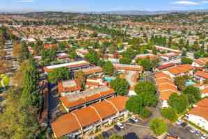 featured image of 921 Paseo Camarillo