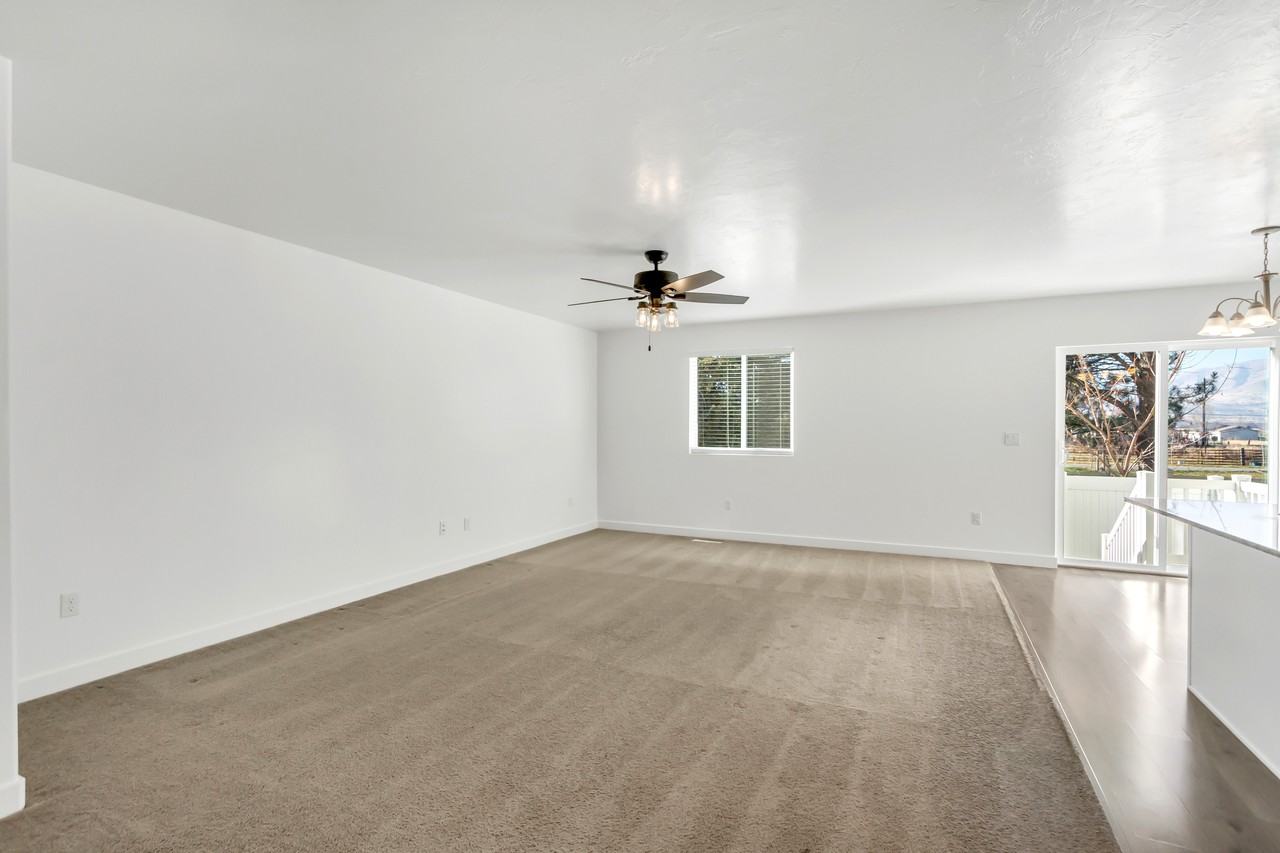 1158 S 1740 W #1 - Photo 5 of 32