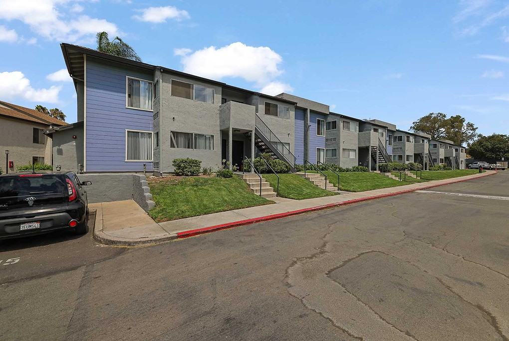 Shadow Point - Photo 6 of 47