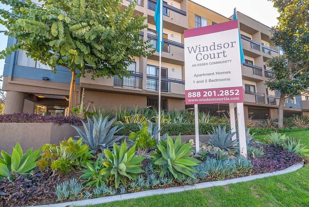 Windsor Court - Photo 2 of 21