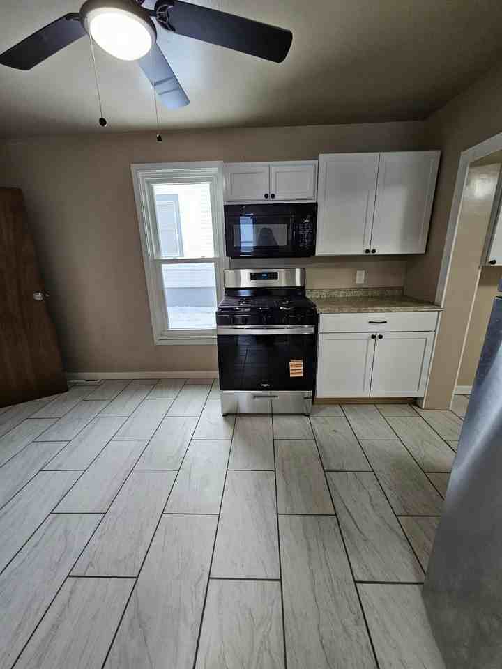 2644 4th Street - Photo 6 of 16