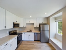 featured image of 185 Saxony Rd