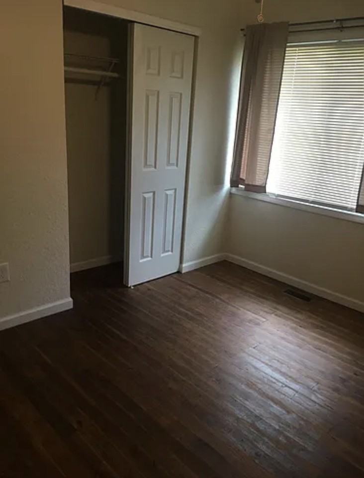 106 E Hunter Cir , Unit 106 - Photo 5 of 15