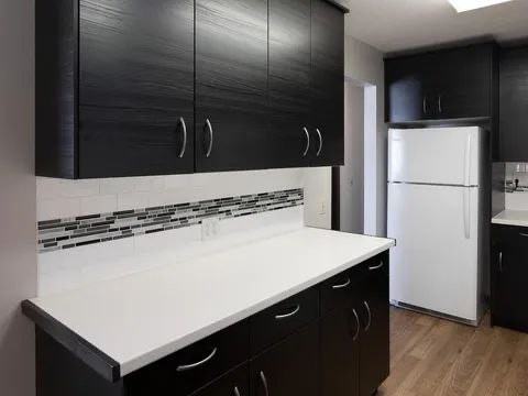 845 145th Street East - Photo 5 of 21