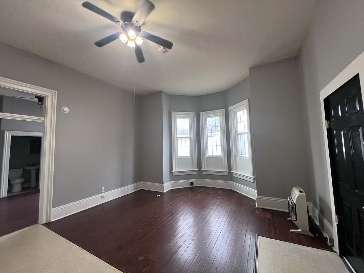 340 S Ohio St #1 - Photo 2 of 16