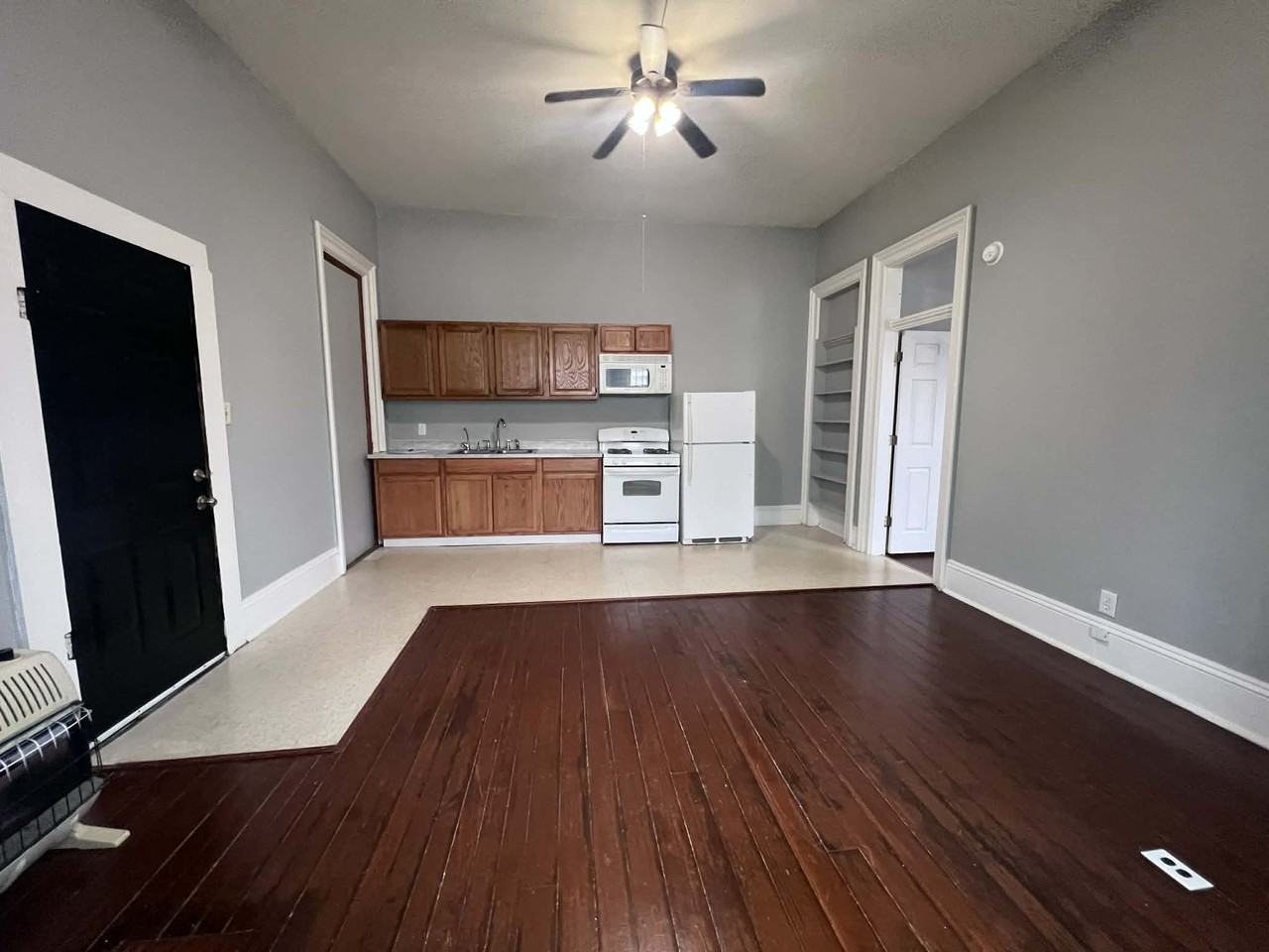 340 S Ohio St #1 - Photo 3 of 16